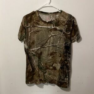 RealTree Edge Camo Short Sleeve T-Shirt Women's Size Large Hunting & Outdoor
